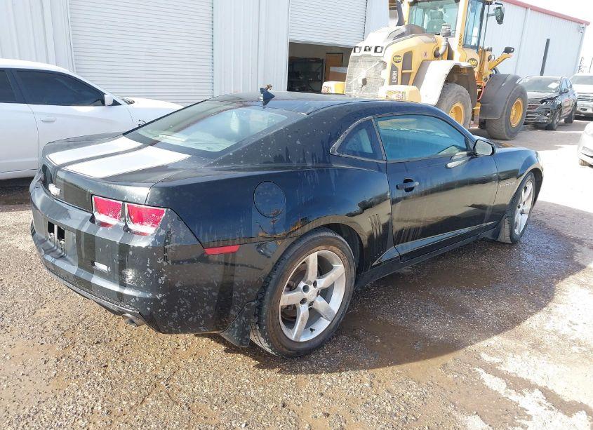 Photo 4 of 2011 Chevrolet Camaro 1LT (VIN 2G1FB1ED7B9150971)