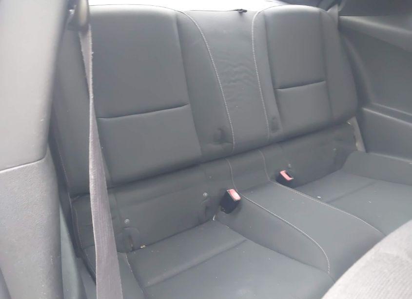 Photo 8 of 2011 Chevrolet Camaro 1LT (VIN 2G1FB1ED7B9172632)