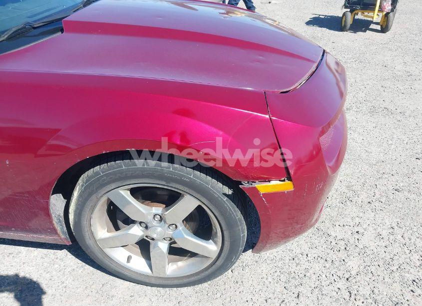 Photo 18 of 2011 Chevrolet Camaro 1LT (VIN 2G1FB1ED8B9102296)