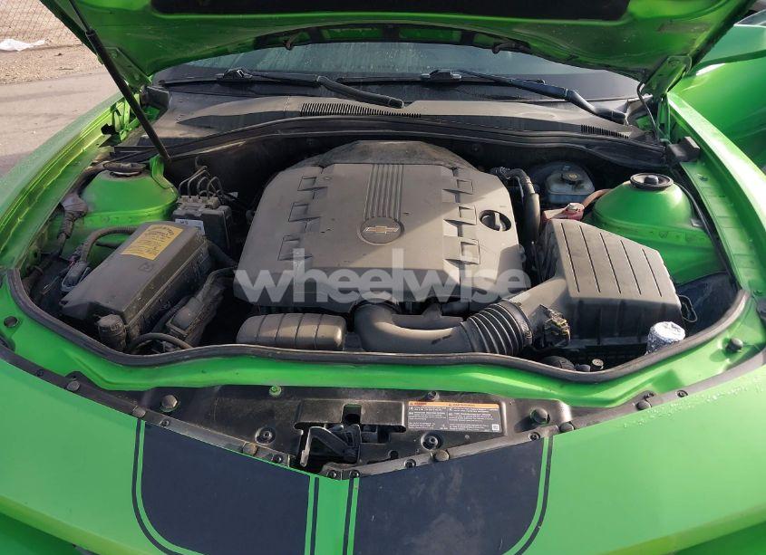 Photo 10 of 2011 Chevrolet Camaro 1LT (VIN 2G1FB1ED9B9127756)