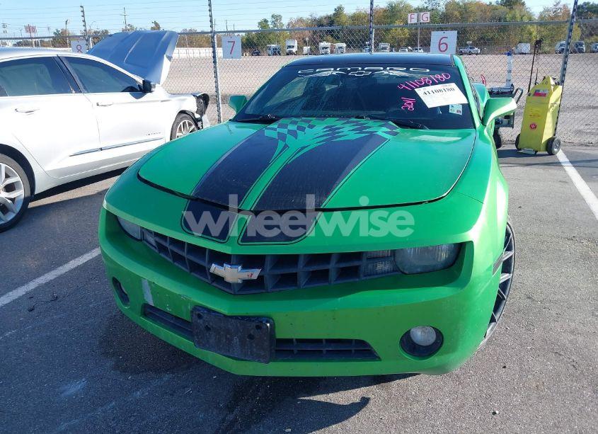 Photo 12 of 2011 Chevrolet Camaro 1LT (VIN 2G1FB1ED9B9127756)