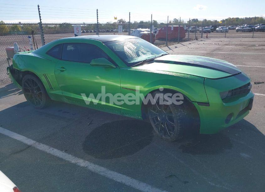Photo 13 of 2011 Chevrolet Camaro 1LT (VIN 2G1FB1ED9B9127756)