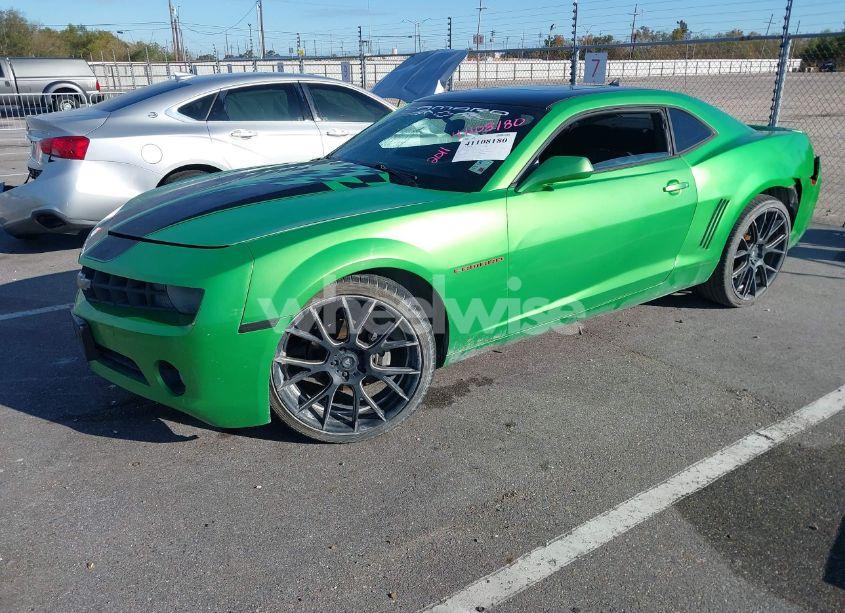 Photo 2 of 2011 Chevrolet Camaro 1LT (VIN 2G1FB1ED9B9127756)