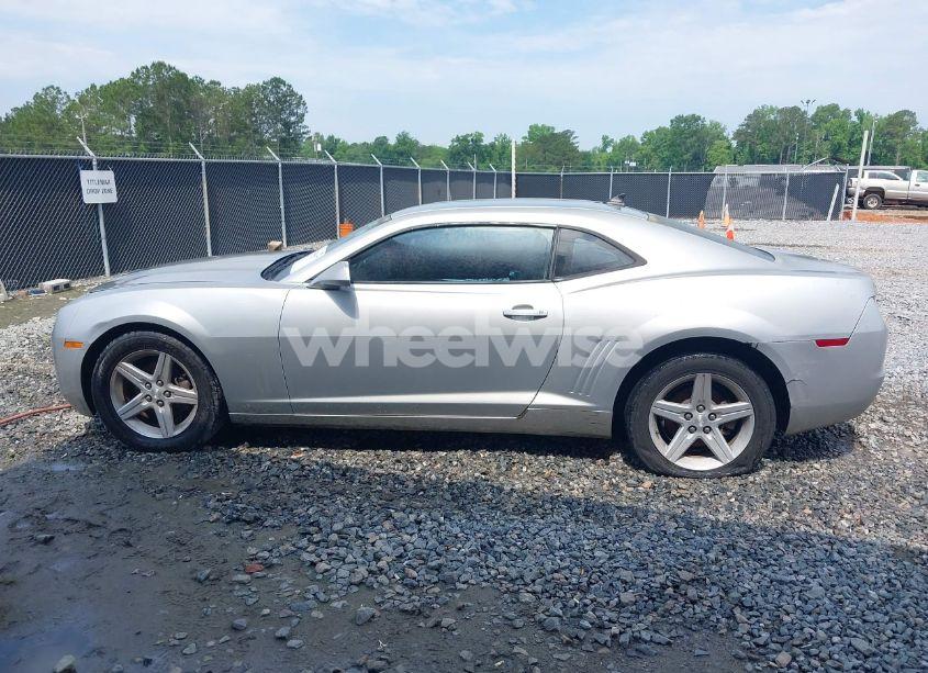 Photo 15 of 2011 Chevrolet Camaro 1LT (VIN 2G1FB1EDXB9103188)