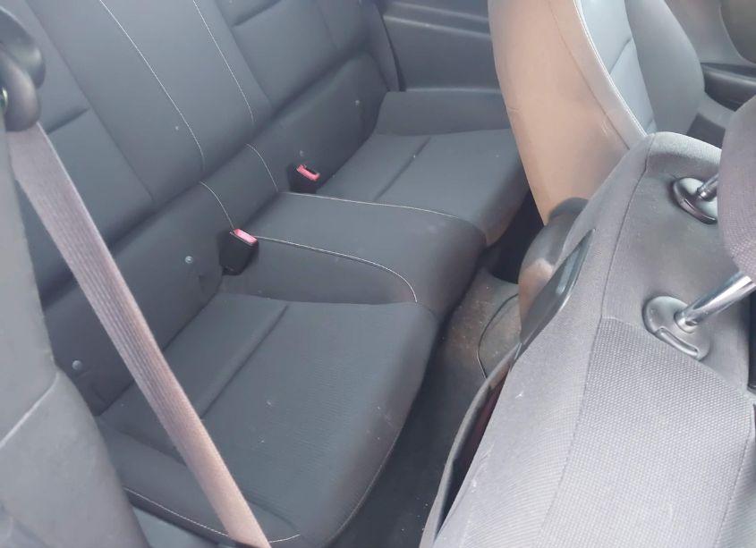 Photo 8 of 2011 Chevrolet Camaro 1LT (VIN 2G1FB1EDXB9116975)