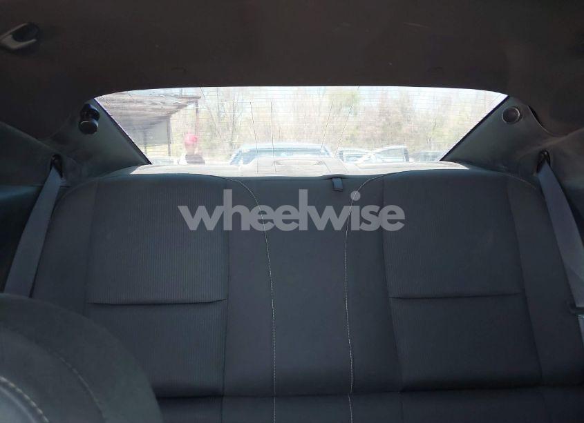 Photo 19 of 2011 Chevrolet Camaro 1LT (VIN 2G1FB1EDXB9161558)