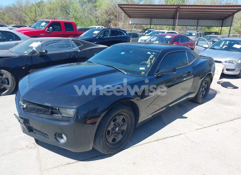 Photo 2 of 2011 Chevrolet Camaro 1LT (VIN 2G1FB1EDXB9161558)