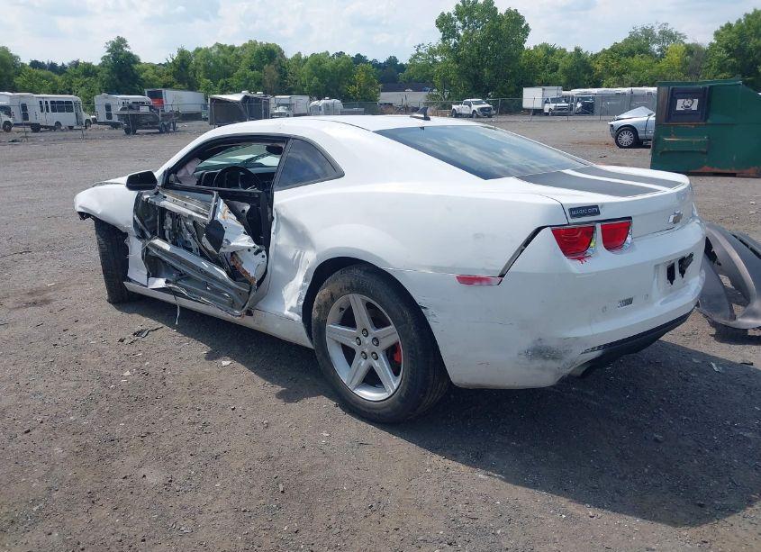 Photo 3 of 2011 Chevrolet Camaro 1LT (VIN 2G1FB1EDXB9171524)