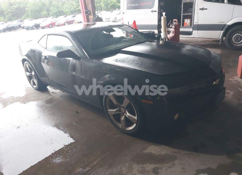 2011 Chevrolet Camaro 1LT (VIN 2G1FB1EDXB9180191) main photo