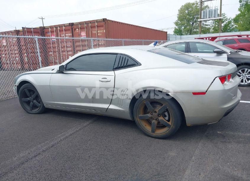 Photo 14 of 2010 Chevrolet Camaro 1LT (VIN 2G1FB1EV0A9106768)