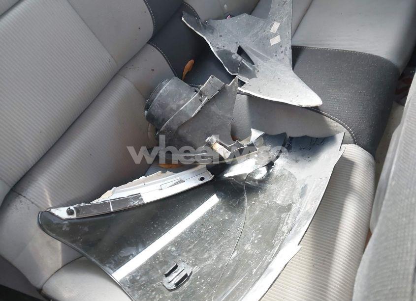 Photo 12 of 2010 Chevrolet Camaro 1LT (VIN 2G1FB1EV0A9130858)