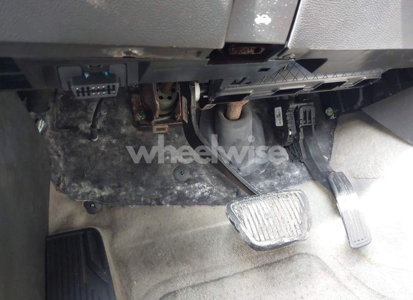 Photo 14 of 2010 Chevrolet Camaro 1LT (VIN 2G1FB1EV0A9130858)