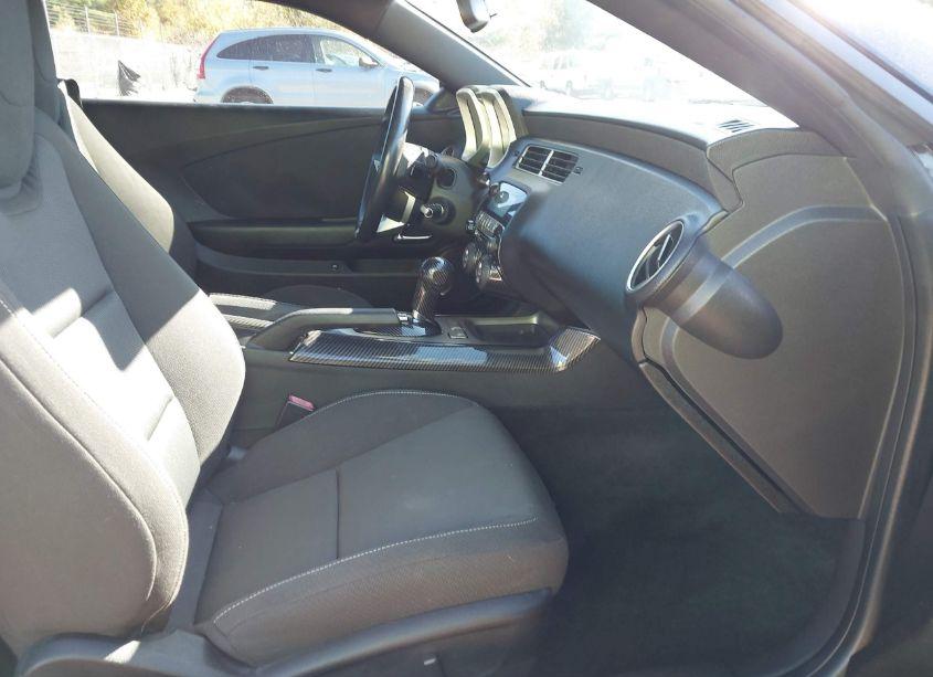 Photo 5 of 2010 Chevrolet Camaro 1LT (VIN 2G1FB1EV0A9193331)