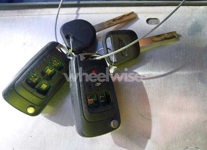 Photo 11 of 2010 Chevrolet Camaro 1LT (VIN 2G1FB1EV0A9196374)