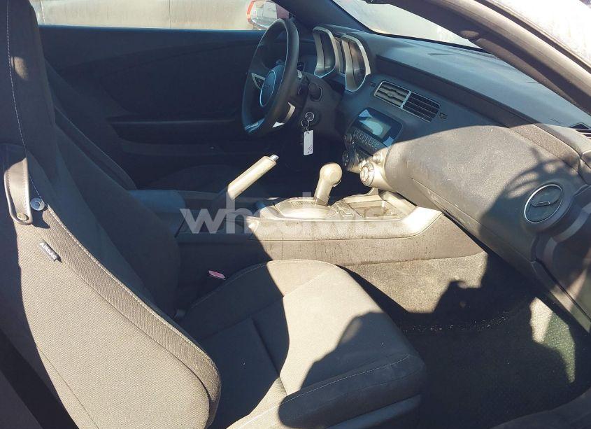 Photo 5 of 2010 Chevrolet Camaro 1LT (VIN 2G1FB1EV1A9116757)