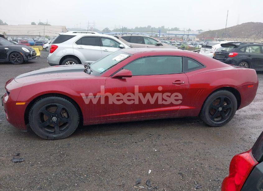 Photo 14 of 2010 Chevrolet Camaro 1LT (VIN 2G1FB1EV2A9189426)