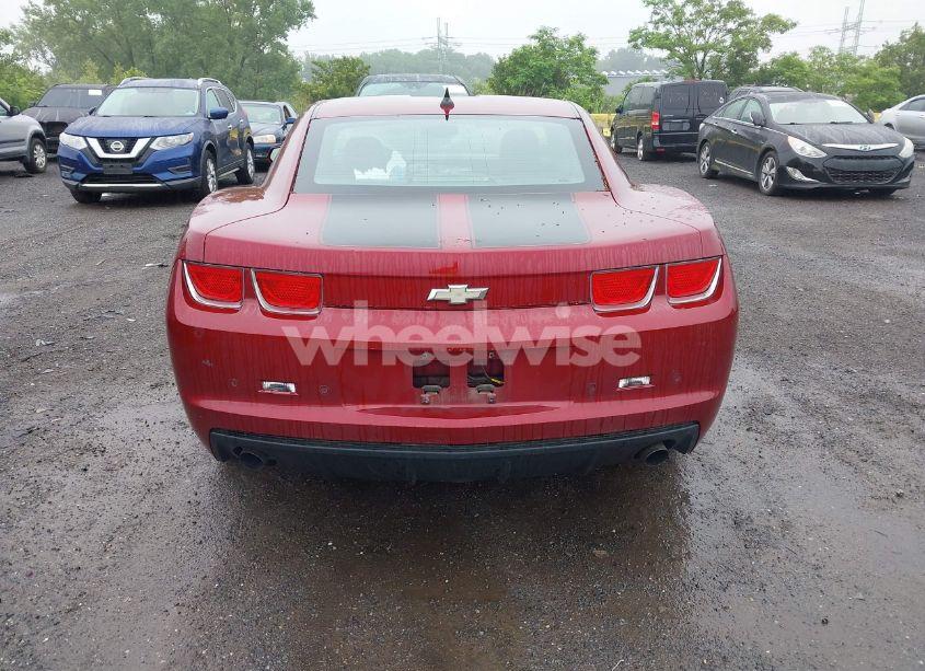 Photo 6 of 2010 Chevrolet Camaro 1LT (VIN 2G1FB1EV2A9189426)