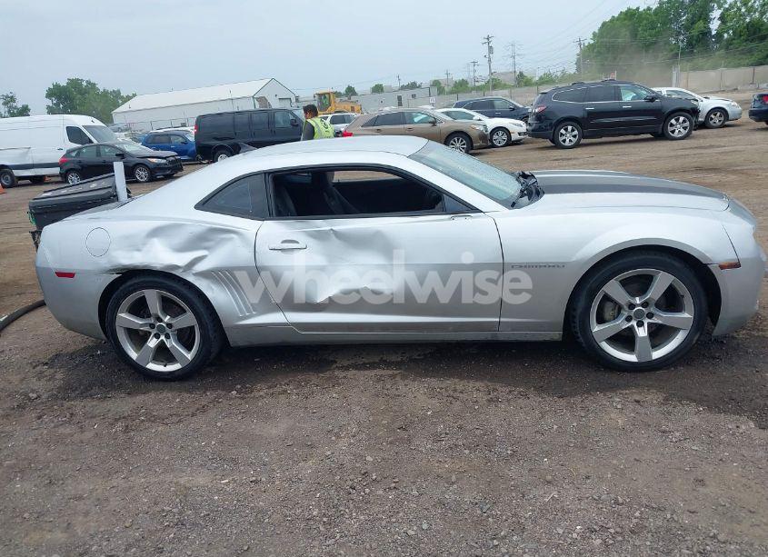Photo 14 of 2010 Chevrolet Camaro 1LT (VIN 2G1FB1EV2A9191547)