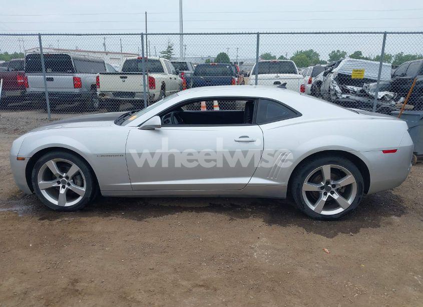 Photo 15 of 2010 Chevrolet Camaro 1LT (VIN 2G1FB1EV2A9191547)