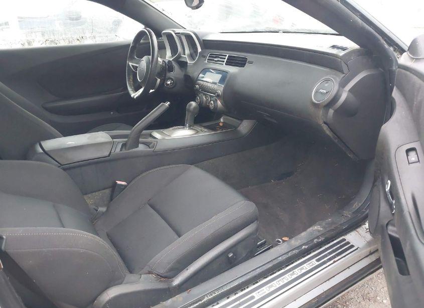 Photo 5 of 2010 Chevrolet Camaro 1LT (VIN 2G1FB1EV5A9201245)