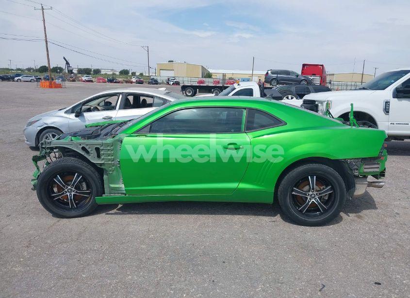 Photo 14 of 2010 Chevrolet Camaro 1LT (VIN 2G1FB1EV5A9208177)