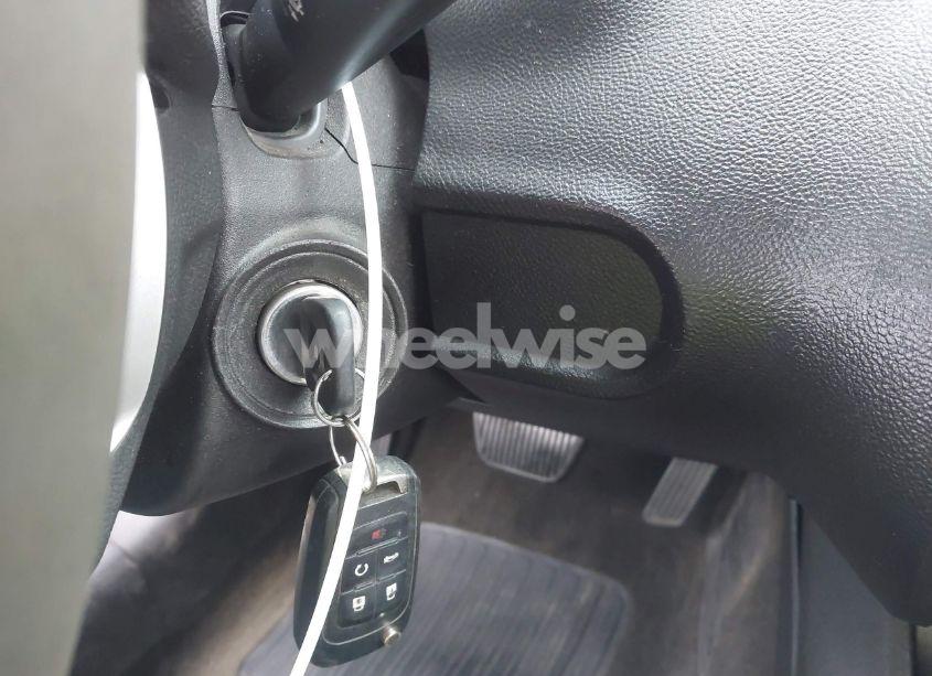 Photo 11 of 2010 Chevrolet Camaro 1LT (VIN 2G1FB1EV6A9217132)