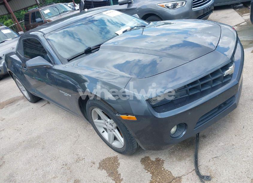 2010 Chevrolet Camaro 1LT (VIN 2G1FB1EV7A9228317) main photo