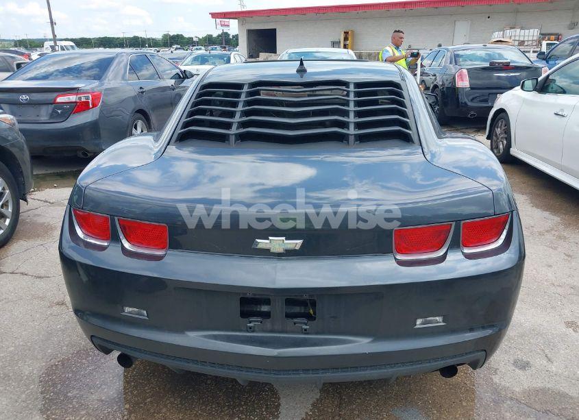 Photo 15 of 2010 Chevrolet Camaro 1LT (VIN 2G1FB1EV7A9228317)