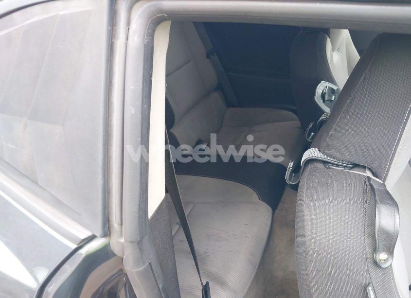 Photo 8 of 2010 Chevrolet Camaro 1LT (VIN 2G1FB1EV7A9228317)