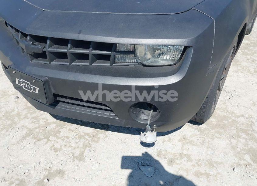 Photo 6 of 2013 Chevrolet Camaro 1LT (VIN 2G1FB3D30D9233567)