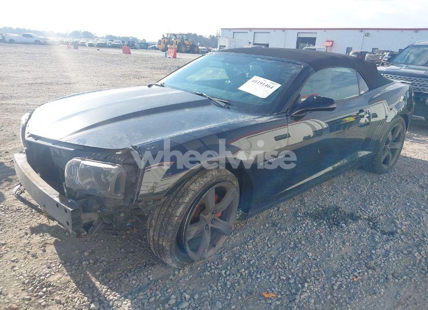 Photo 2 of 2012 Chevrolet Camaro 1LT (VIN 2G1FB3D33C9124616)