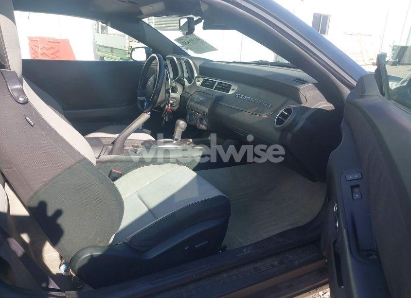 Photo 5 of 2012 Chevrolet Camaro 1LT (VIN 2G1FB3D33C9124616)