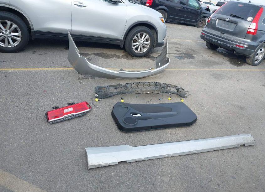 Photo 12 of 2014 Chevrolet Camaro 1LT (VIN 2G1FB3D33E9220653)