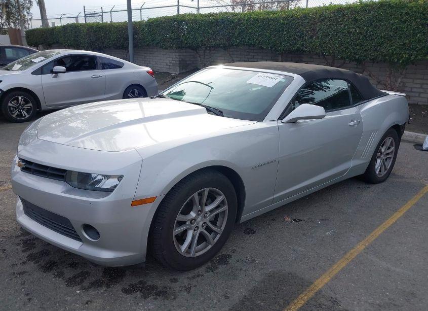 Photo 2 of 2014 Chevrolet Camaro 1LT (VIN 2G1FB3D33E9220653)
