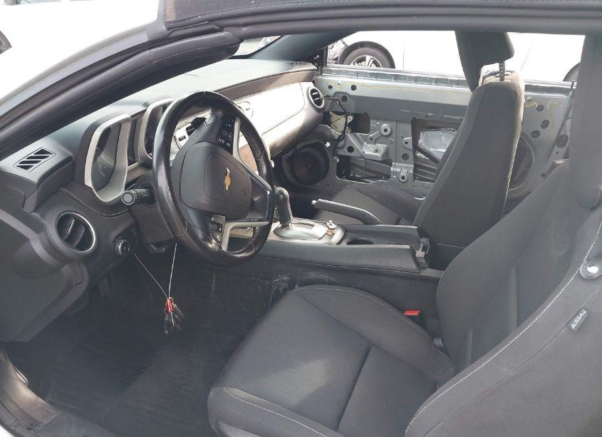 Photo 5 of 2014 Chevrolet Camaro 1LT (VIN 2G1FB3D33E9220653)