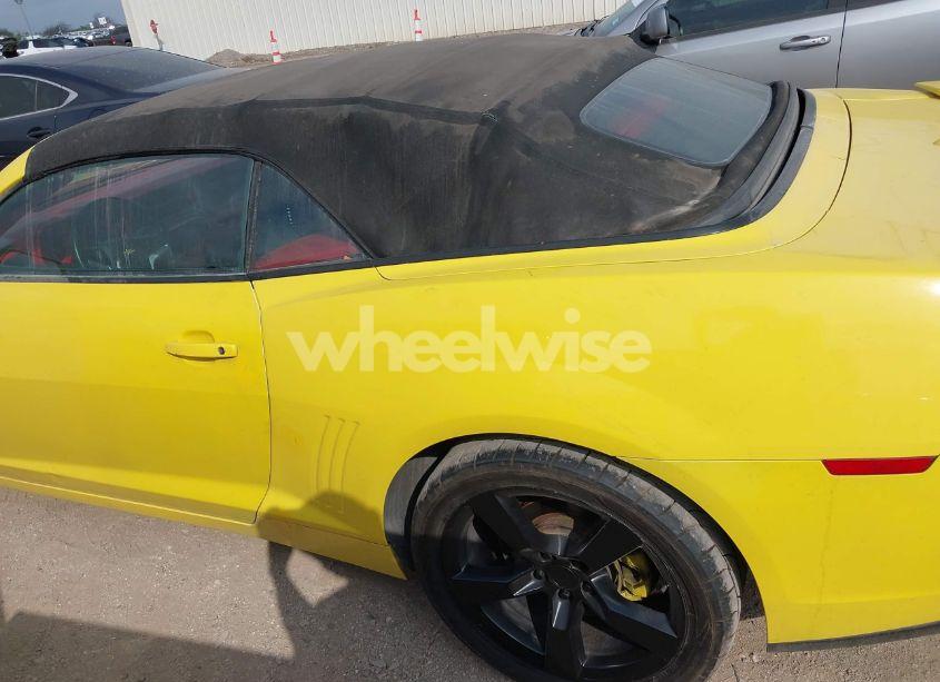 Photo 14 of 2014 Chevrolet Camaro 1LT (VIN 2G1FB3D36E9312209)