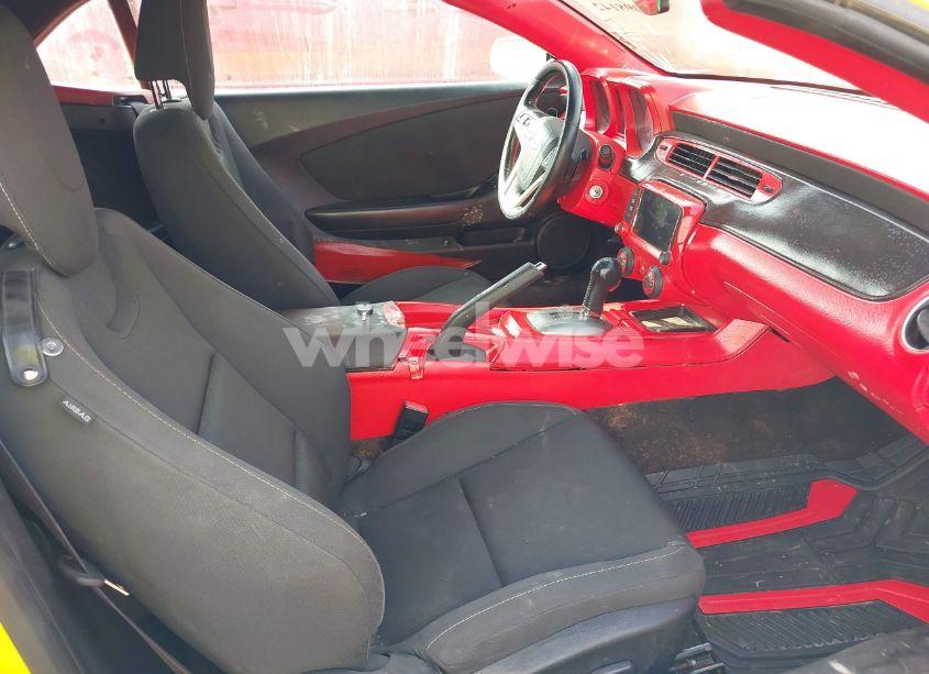 Photo 5 of 2014 Chevrolet Camaro 1LT (VIN 2G1FB3D36E9312209)