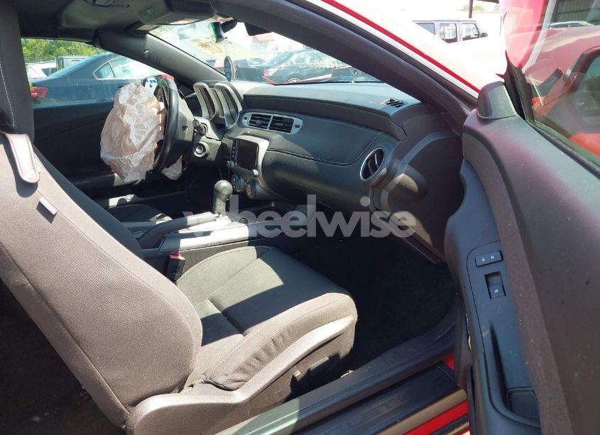 Photo 5 of 2013 Chevrolet Camaro 1LT (VIN 2G1FB3D37D9152064)