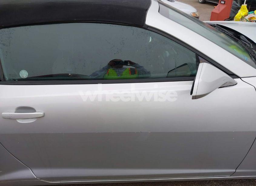 Photo 12 of 2011 Chevrolet Camaro 1LT (VIN 2G1FB3DD1B9186510)