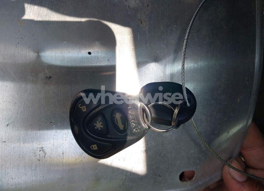 Photo 11 of 2011 Chevrolet Camaro 1LT (VIN 2G1FB3DD7B9171493)