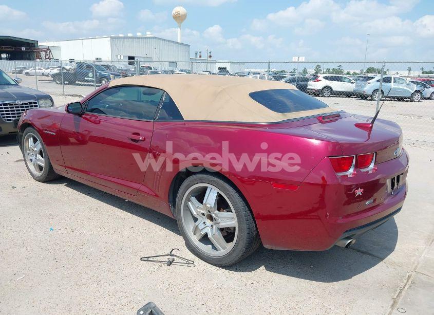 Photo 3 of 2011 Chevrolet Camaro 1LT (VIN 2G1FB3DD7B9171493)