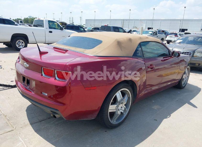 Photo 4 of 2011 Chevrolet Camaro 1LT (VIN 2G1FB3DD7B9171493)