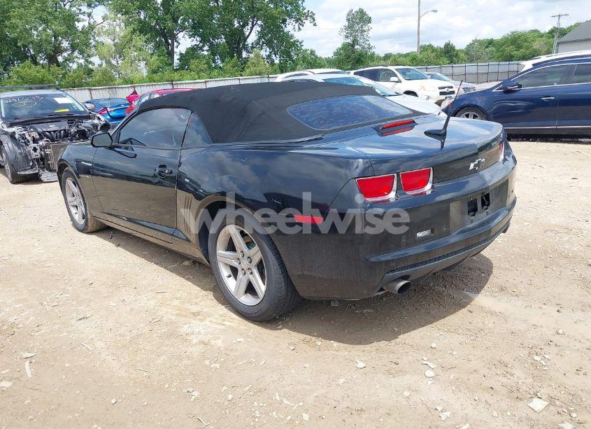 Photo 3 of 2011 Chevrolet Camaro 1LT (VIN 2G1FB3DD7B9183384)