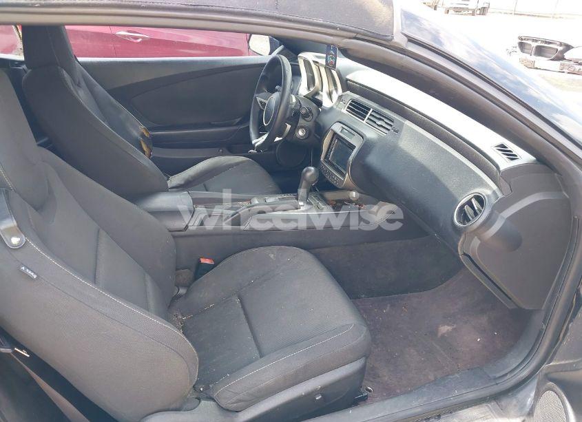 Photo 5 of 2011 Chevrolet Camaro 1LT (VIN 2G1FB3DD7B9183384)