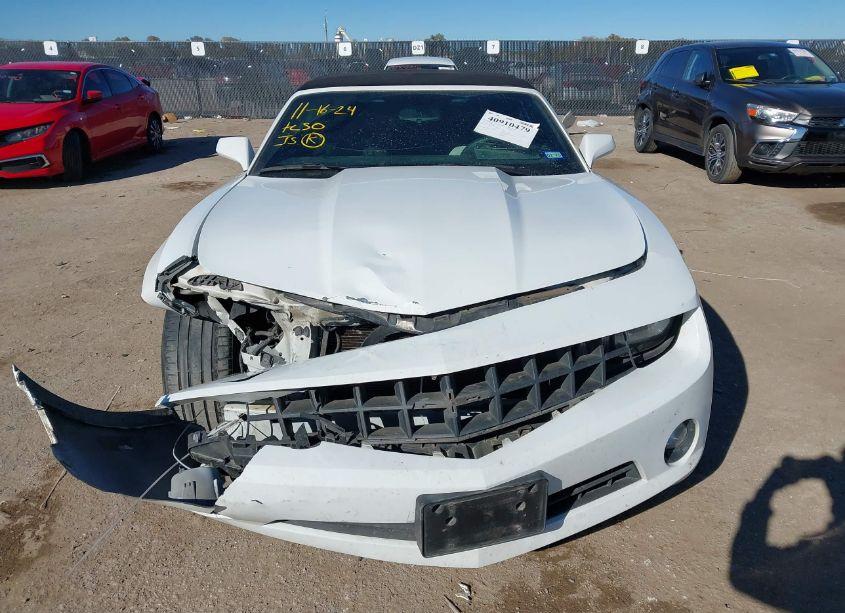 Photo 12 of 2011 Chevrolet Camaro 1LT (VIN 2G1FB3DD8B9205487)