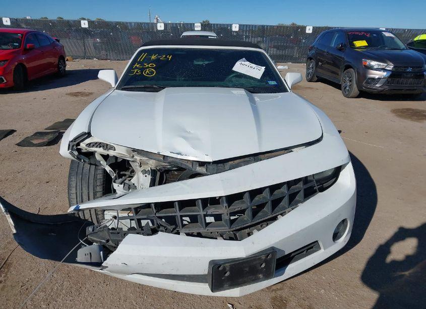 Photo 6 of 2011 Chevrolet Camaro 1LT (VIN 2G1FB3DD8B9205487)