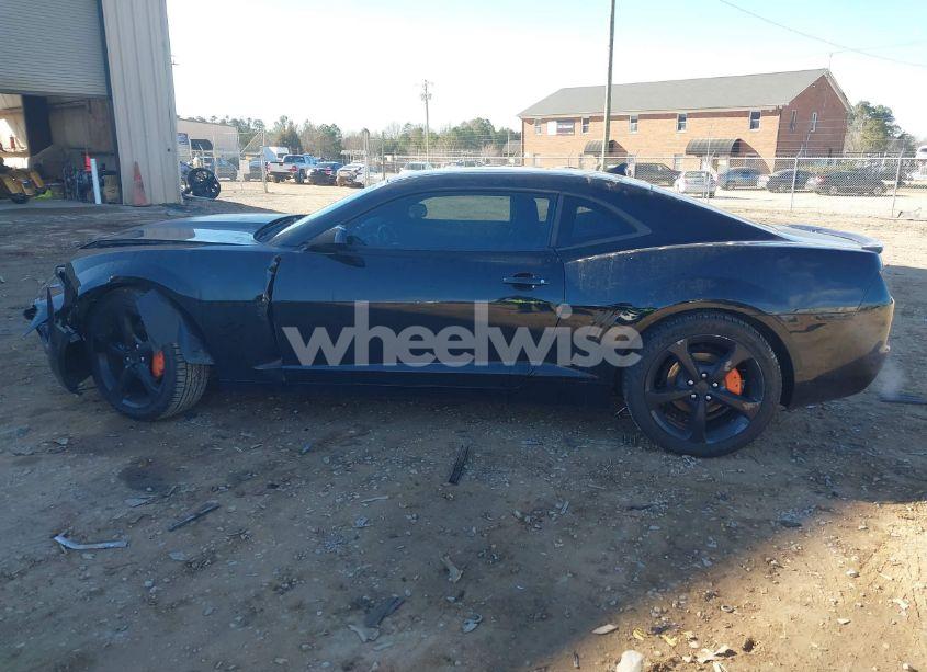 Photo 14 of 2013 Chevrolet Camaro 2LT (VIN 2G1FC1E30D9145795)