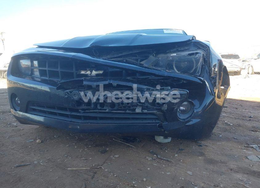 Photo 20 of 2013 Chevrolet Camaro 2LT (VIN 2G1FC1E30D9145795)