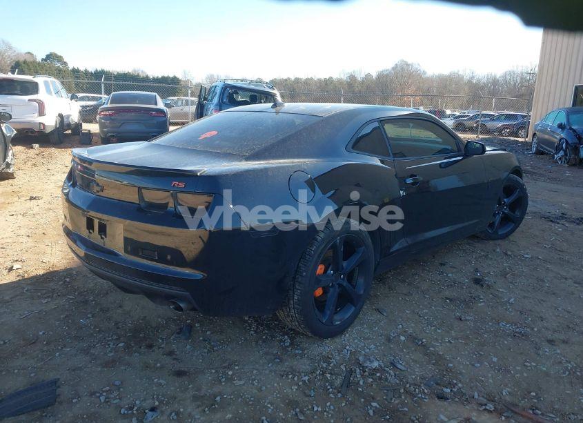 Photo 4 of 2013 Chevrolet Camaro 2LT (VIN 2G1FC1E30D9145795)