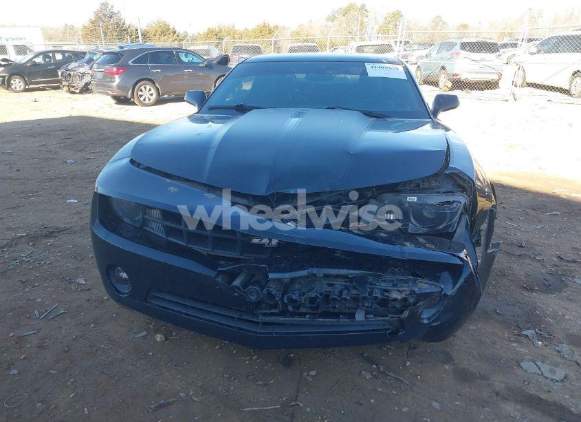 Photo 6 of 2013 Chevrolet Camaro 2LT (VIN 2G1FC1E30D9145795)